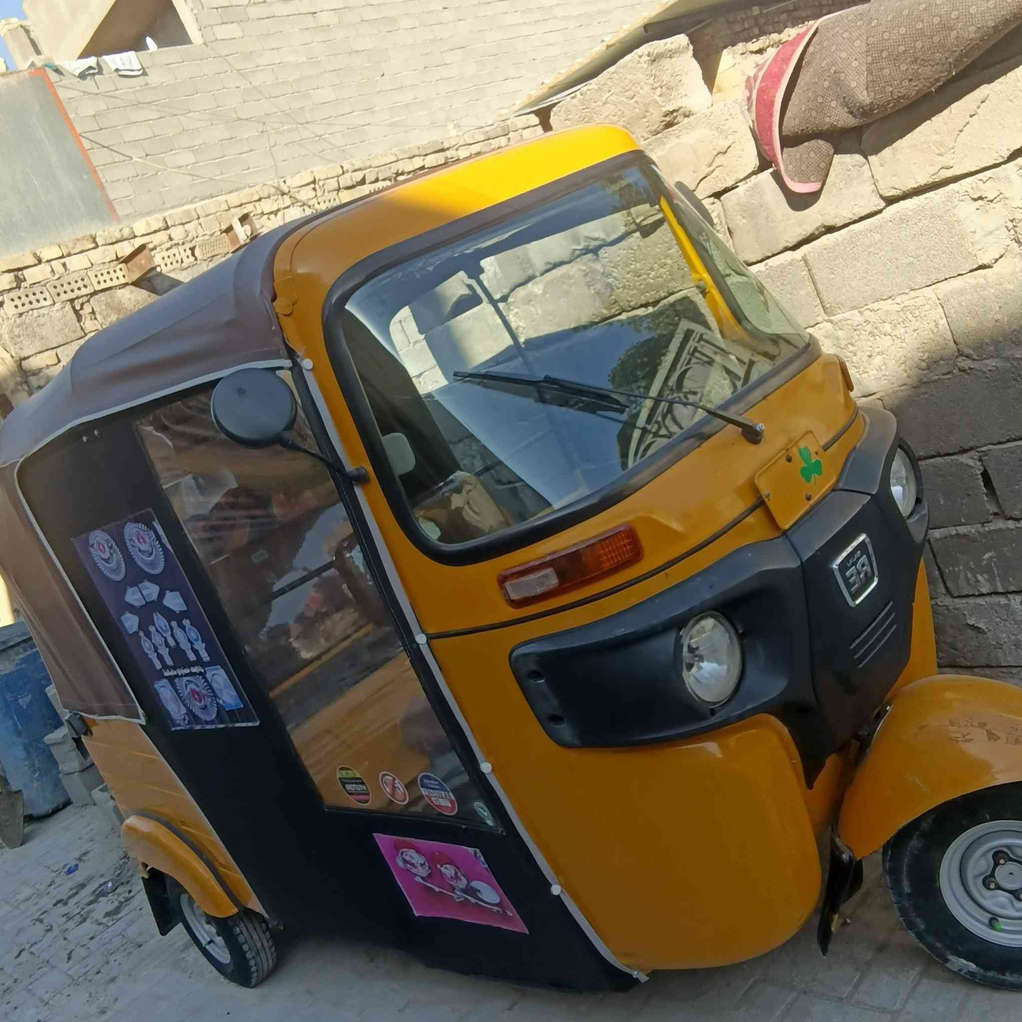 سلام عليكم شباب تكتك 20شهر ال 12 رقم انكليزي ابسمي معمره دوس بس دراجه نضيفه لا تبخير ولا تنقيص اكفلك مكينه كشرها حلو مكاني بغداد مدينه الصدر  سعر 7-وربع بيها مجال مستعجل عل بيعا ***********
