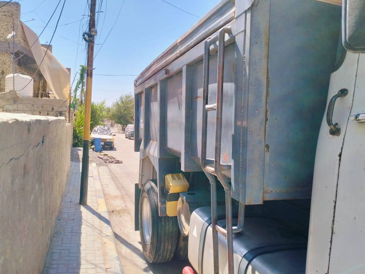 سكانيا 111 مو ديل  81  سياره بلاديه مكينه  111 سوبر لاصرف ولا بخار شاصي مكفول بسمي سنويه تنتهي 31/  ***********
