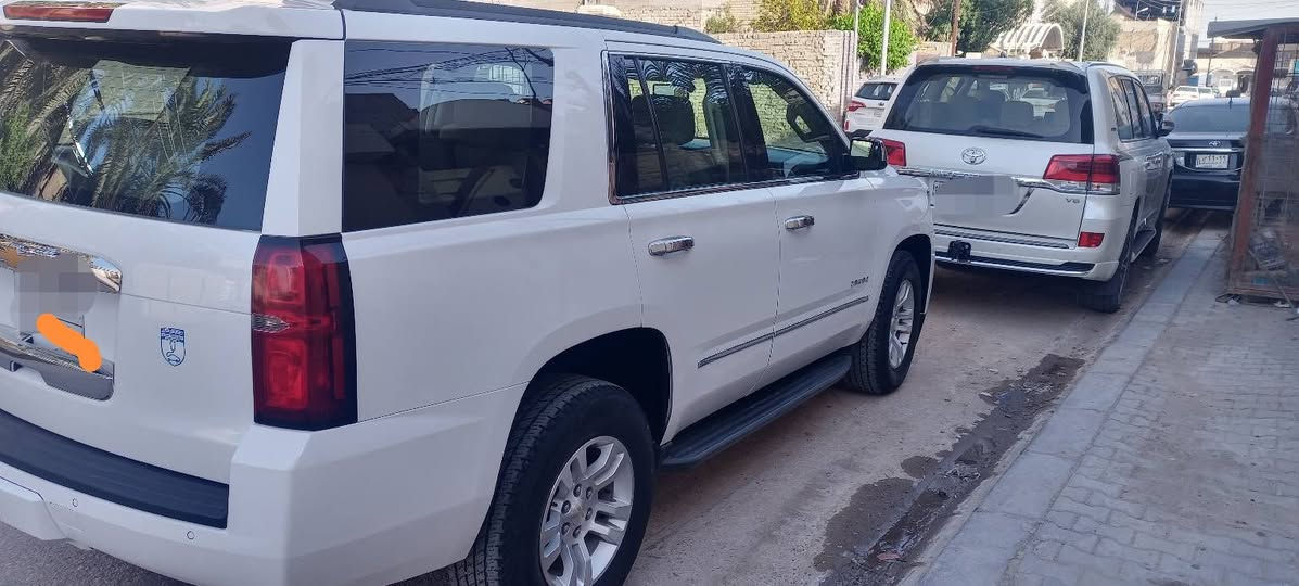 شيفروليه تاهو خليجي موديل 2019
ماشيه 106 الف كيلو بأسمي السيارة تحويل 

بدون تأخير 

المواصفات LS الكشنات  مخمل و الكشنات الأمامية كهربائية الحركة قاصة وسطية اطارات 18 آنچ جديدة السيارة فول سستم ايرباك السيارة سويج مو بصمة بيها قاصة و المحرك و الگير جدا نظيفات بيه طخه بسيطه بالجاملغ راجعه عليها باب البيت سنوية جديدة رقم بغداد انگليزي السعر 36000 $ وبي مجال 

موبايل ***********
