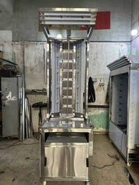 معمل ومعرض الملَك  لتصنيع كافة مستلزمات المطاعم والافران والفنادق  077...