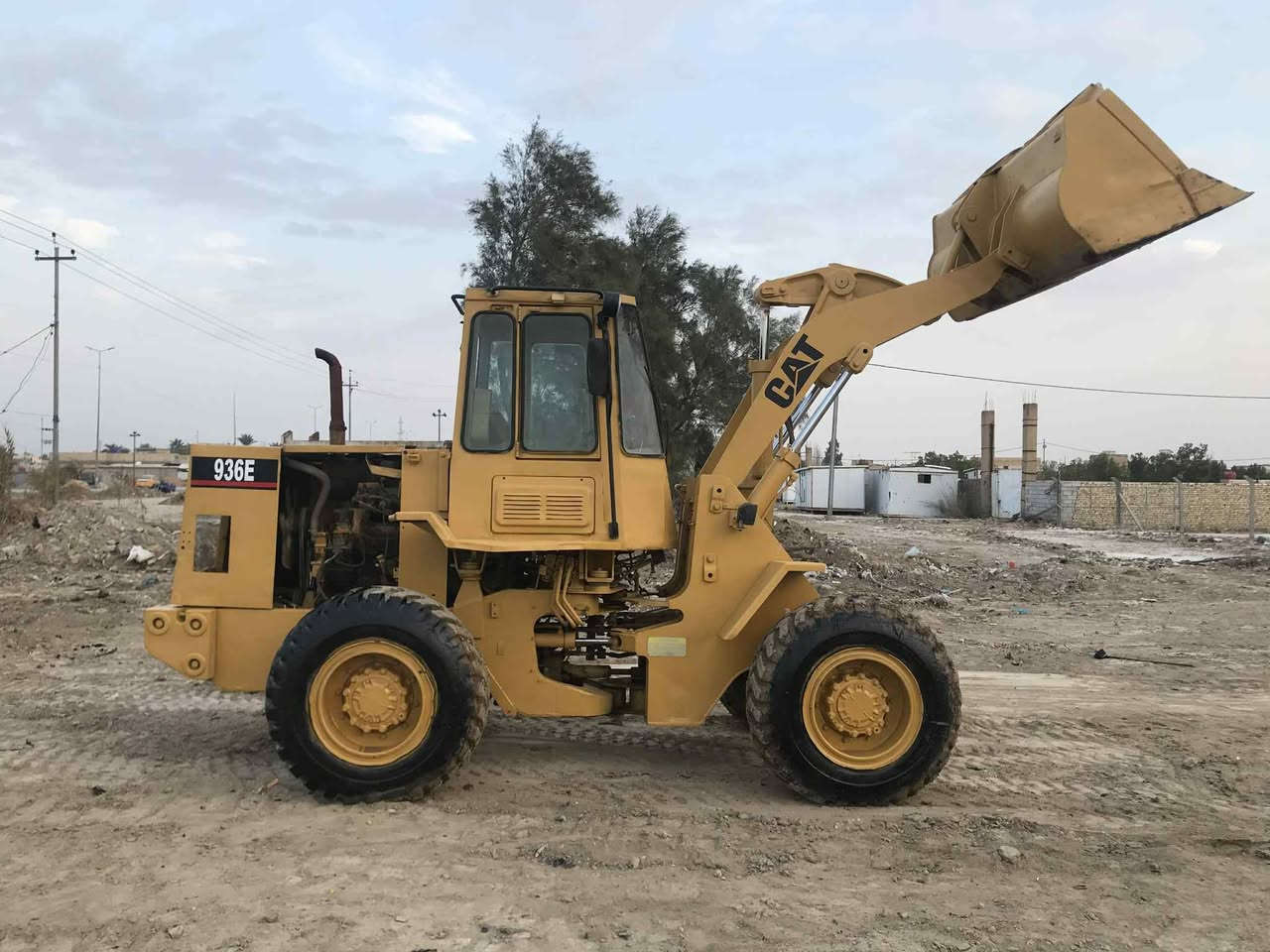 السلام عليكم للبيع شفل كتر موديل 1993 اصل حجم 936E رقم بغداد ألماني شفل جديد و شغال ما بيها اي نقص الاستفسار ***********     ***********
