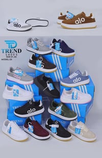 نسواني • مقاس ٣٧/٤٠ • جملة