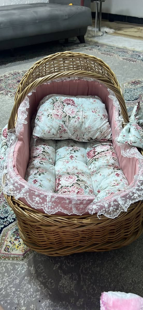 سله كريكوت للبيع صنع أيد حجم كبير مو مال سوق كله وكف عليه ب70 أبيعه ب45


**إذا كنت صاحب هذا الإعلان وتريد حذفه لأي سبب، رجاءا أرسل رسالة إلى الدعم الفني**