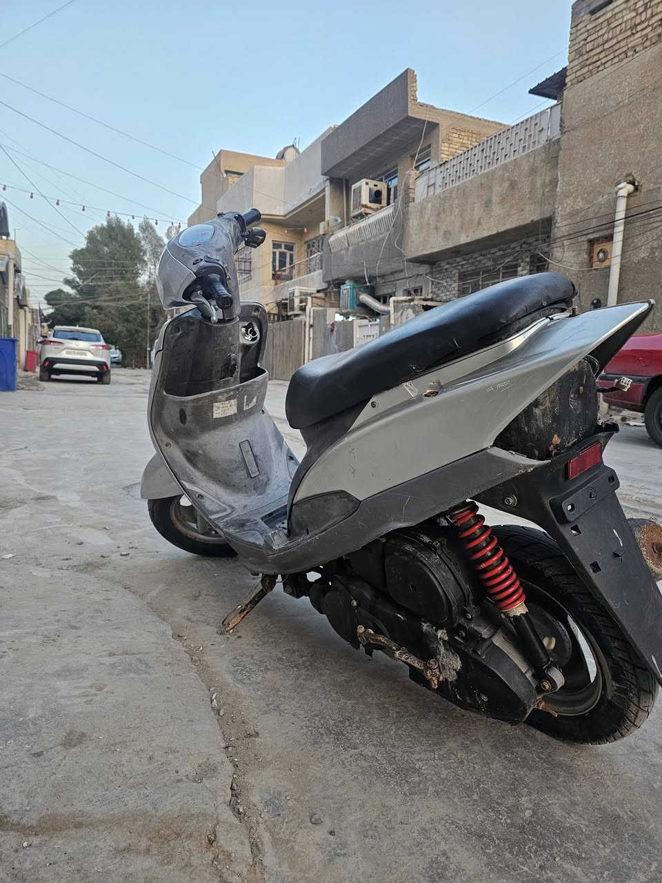 السلام عليكم دراجه ماكس للبيع السعر٣٠٠
نكره سلف كفرات ختم واحد دراجه مرتبه 
مكلف بل نشر 
***********
