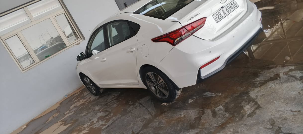 سلام عليكم اكسنت موديل 18 خليجي محرك 1600 فتحه سقف اشاير بل مري لايت زنون سياره جاهزة مكينه كير تبريد خير من الله رقمها نجف مداور ثاني يوم السعر 122وبيها مجال مكاني نجف ‏‪***********‬‏
