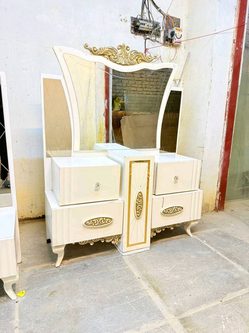 غرفه تركيه ضخمه 7 قطع 600 واصل نقل وشد