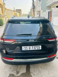 جيب كراند شيروكي لمتد هايبرد موديل ٢٤ بدون يرباك السعر 33 07700086044