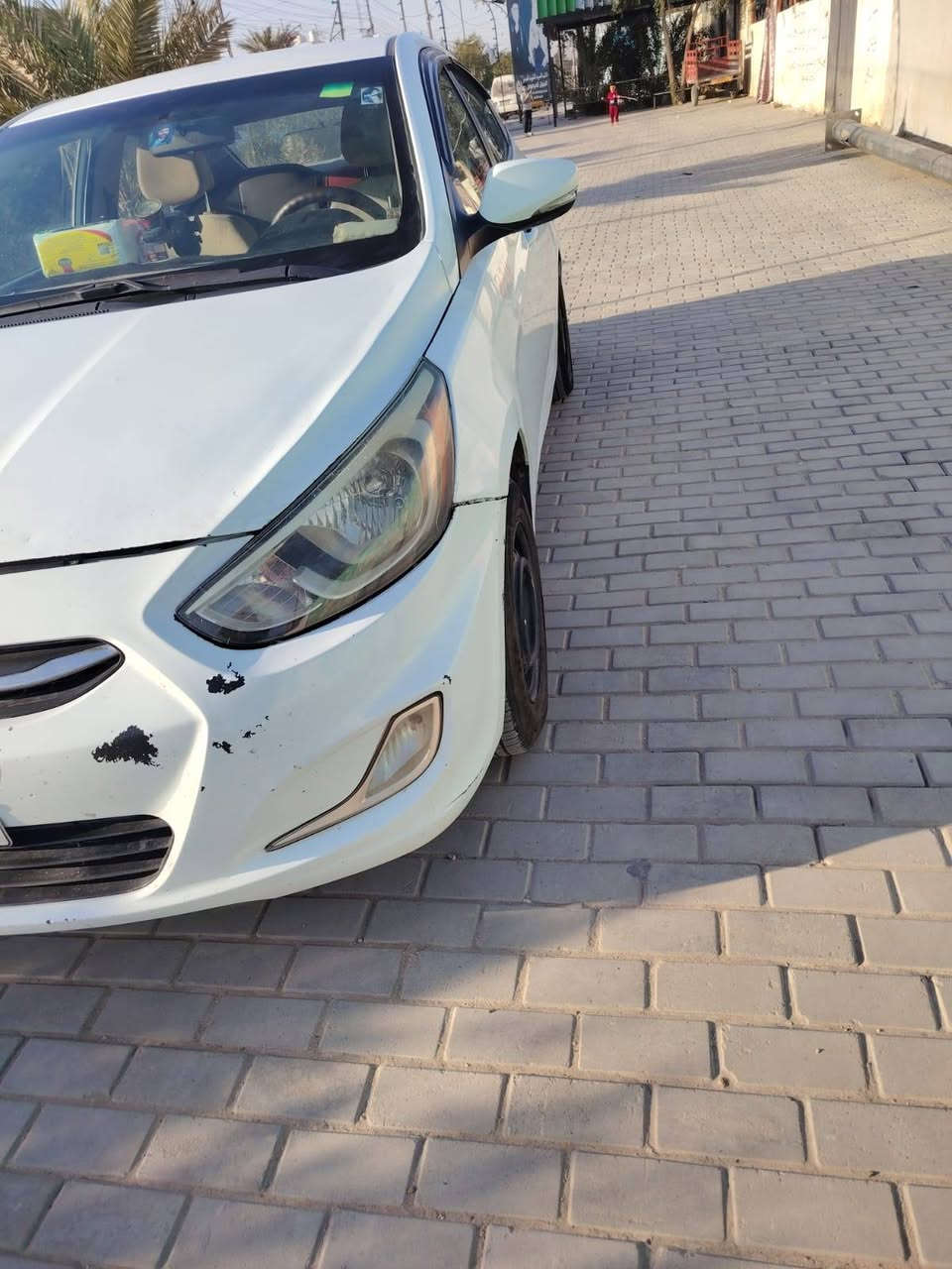 يالله السلام عليكم ورحمة الله وبركاته اكسنت خليجي موديل 2012 قطعه وحده فقط جاملغ امامي واضح بصوره بدون داخل سياره مجرد اشخوط قليله رقم بغداد سنويه شهر ١٢ صاقطعه صاله شهرين جاهزه والحمدالله مكانه بغداد الحسينيه سعرة ٩٧ مطلوبه ٩ ورقات توكع من سعرهه تحويل مباشر رقم التليفون ***********
