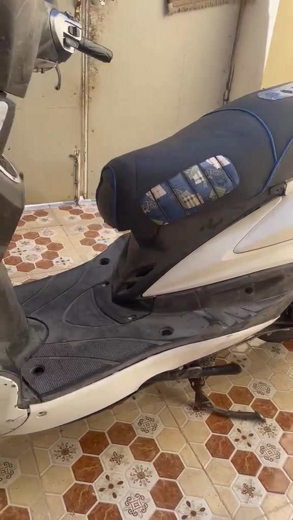 سكنس فحل للمراوس فقط اصل نوزل  محورة كابريتر مكينه مفتوح ولفات مكاني شهربان ***********
