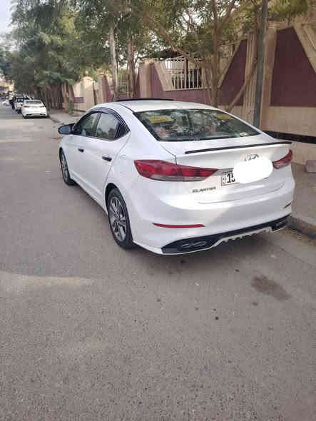 سلام عليكم النترا ٢٠١٨سوبر محرك ٢٠٠٠ الضرر موضح بالصوره قبق الجنطه بدون دواخل ودسه السعر ١٥٨وبيه مجال المكان الأنبار هيت الرقم ***********
