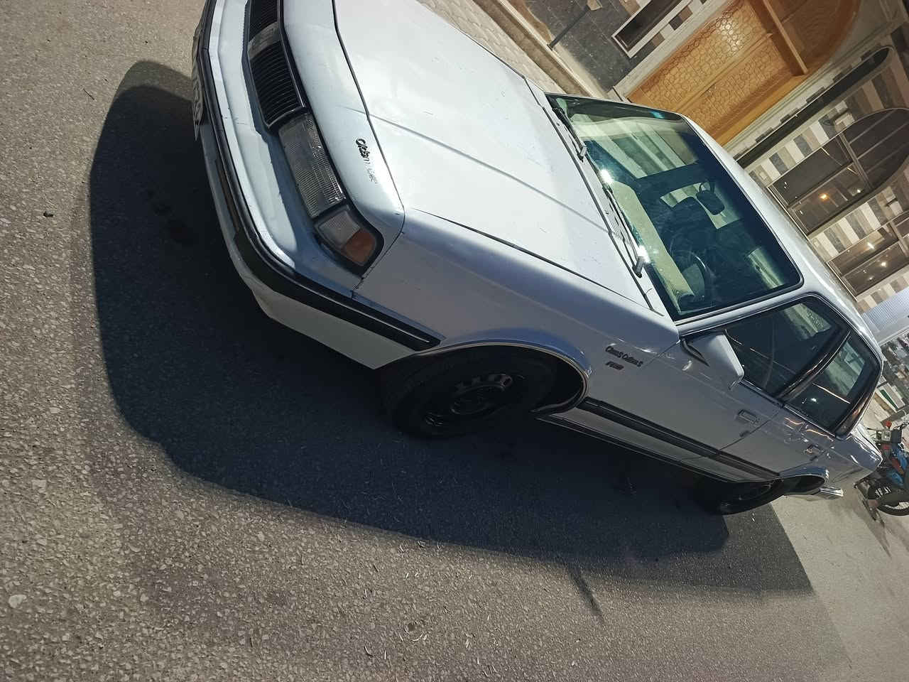 السلام عليكم اولدز موبيل موديل 90مكينه كيررقم بغداد انكليزي حداديه كفاله تخم تاير دواخل كفاله كيجات كلها شغاله غرفه نضيفه ترايك وين ميعجبك السعر 38بيها مجال بسيط ***********
