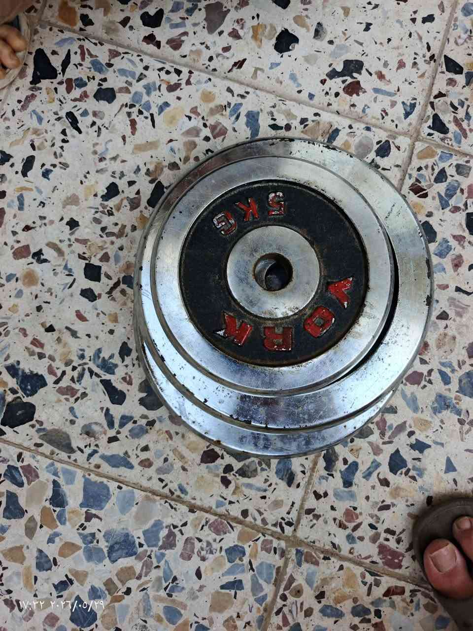 مسطبة متعددة التمارين 
كيل سيقان 
وتراي سيقان 
وتستخدم ايضا تمارين الكيل 
وتمارين الصدر 
اعلى واسفل ومستوي 
اضافة الى اوزان متعددة 
وجهاز عقلة متعدد مع متوازي 
للبيع 
المكان كربلاء طويريح 
الاتصال على الرقم 
‏‪***********‬‏
