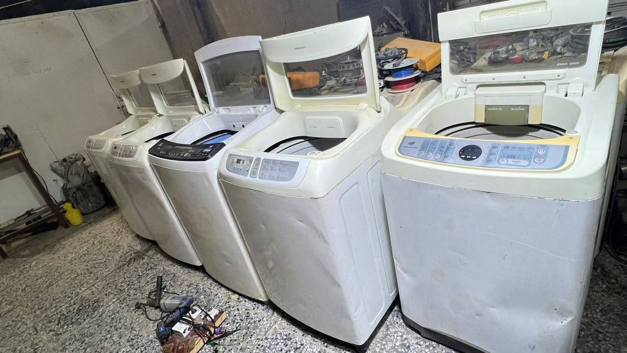 الى اصحاب اللوندريات يتوفر غسالات نظيفة جدا غسل عصر ويوجد عصر فقط كمية محدودة جدا 
للتواصل الاتصال على الرقم *********** أو التواصل على الواتساب
