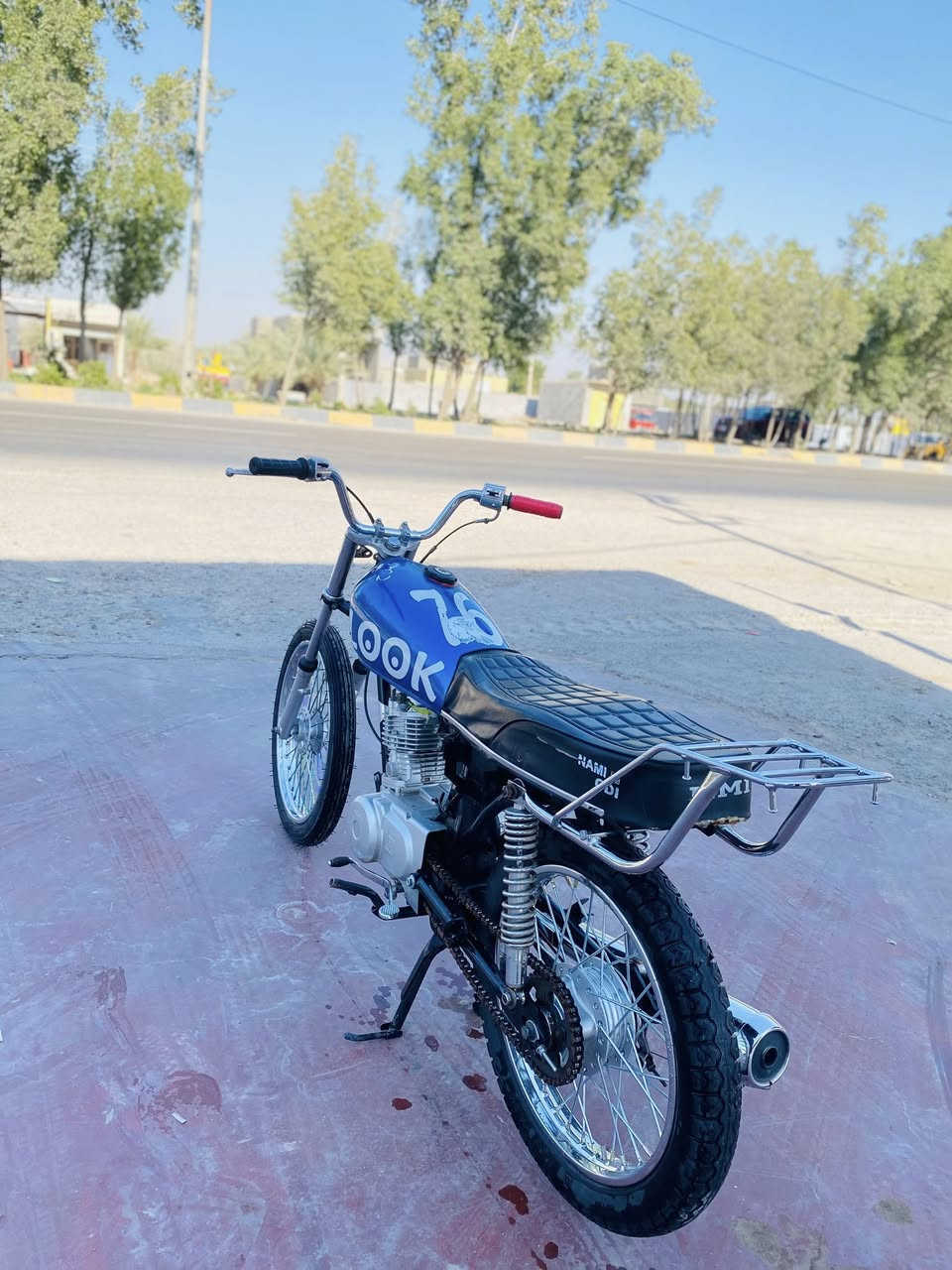 سلام عليكم دراجه البيع موديل 25 كله من عده شاصي 19 وراق سكنر دراجه خير منالله ما مفتوحه مكان بابل قرب صيطرت الآثار مقابل كوين بارق هاذه رقمي بي واتساب ***********
