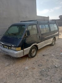 كيه بستا للبيع موديل 93كير ومحرك وأكسن خير من الله رقم بغداد تحويل مبا...