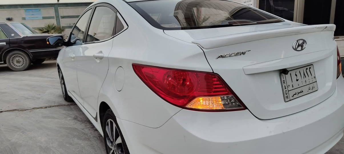 اكسنت 2014 خليجي كفاله عامه من صبغ ولفتح وتبديل
مكينه 1600 شرط لافتح ولاتنقيص ولاصوت حداديه تخم تاير بس يدور جديد شرط 
تحويل مباشر بسمنا مكان الشطره ‏‪0783 852 0224‬‏
