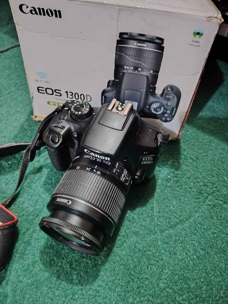 سلام عليكم
كامره كانون 1300D
عدسه : 55-18
مع شاحنه 
***********
