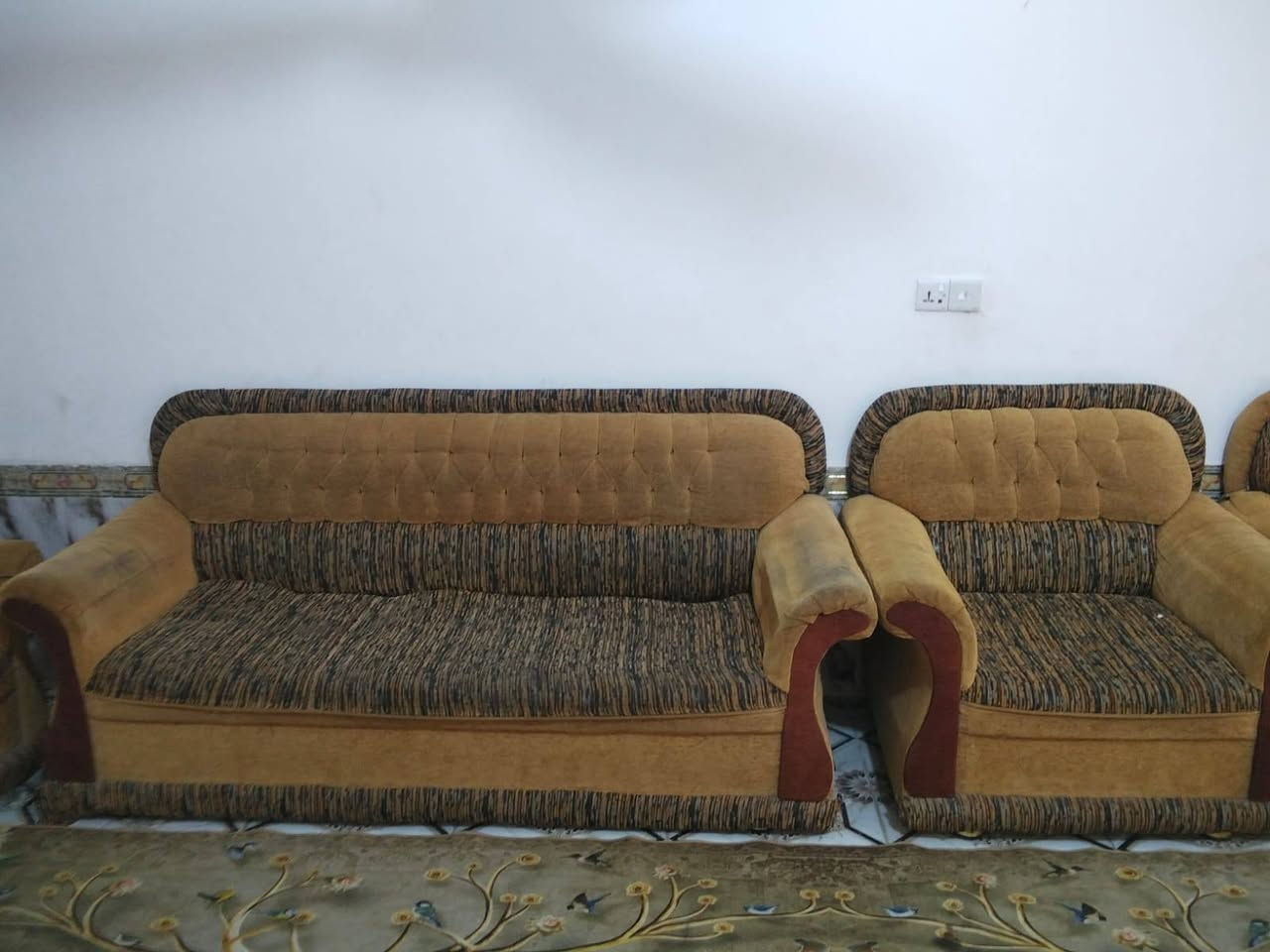 سلام عليكم باب للبيع السعر 100 وبيه مجال
مرجوحه للبيع السعر 150
تخم للبيع 11 مقعد السعر 150 وبيه مجال
المكان الرفاعي
الاستفسار ***********
