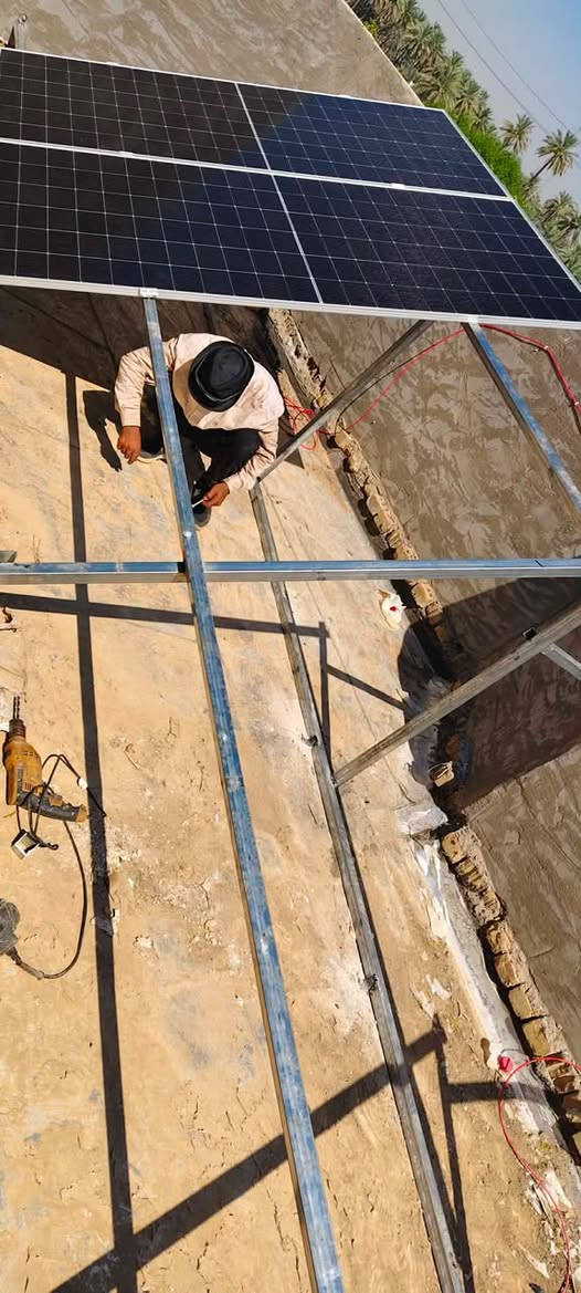 بفضل الله، تم إنجاز وتنصيب منظومة طاقة شمسية متكاملة (16 أمبير - ليلي نهاري) المصممة خصيصاً لتلبية احتياجات عملائنا الكرام وتوفير أعلى كفاءة تشغيلية على مدار الساعة.

🛠️ مواصفات المنظومة (حسب طلب ورغبة الزبون):
✅ انفيرتر Felicity بقدرة 6KW.
✅ بطارية ليثيوم بسعة 16KW.
✅ 5 ألواح شمسية بقدرة 640 واط للوح الواحد.

💡 لماذا تختارنا؟
✔️ نوفر لكم أحدث التقنيات وأقوى البراندات العالمية المعتمدة:
Felicity | Deye | Voltronic | Growatt
✔️ نحن مستعدون لتلبية كافة احتياجاتكم (للمنازل، الشركات، والمشاريع) وبأنسب الأسعار في السوق مع ضمان حقيقي ودعم فني متميز.
✔️ نوفر عروضا مميزة وخصومات لا نظير لها.

استثمر اليوم في طاقة نظيفة، اقتصادية، وآمنة… وودّع أعباء الكهرباء.

📞 للاستفسار والحجز:
***********
***********

#الطاقة_الشمسية #الطاقة_المتجددة #SolarEnergy #Felicity #Deye #Growatt #Voltronic #العراق #كربلاء #الحسينية
