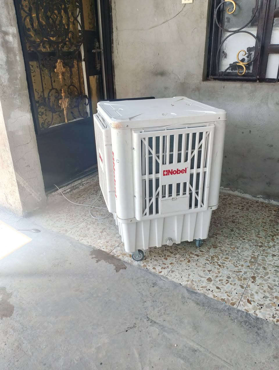 مبردة دكت حجم 40  اصليه استعمال شهر  واحد  فقط جديده  مابيها اي ضرر ولا عطل ع الفحص  اليريدهه يراسلني خاااااص مكاني بغداد الأمين الثانيه


**إذا كنت صاحب هذا الإعلان وتريد حذفه لأي سبب، رجاءا أرسل رسالة إلى الدعم الفني**
