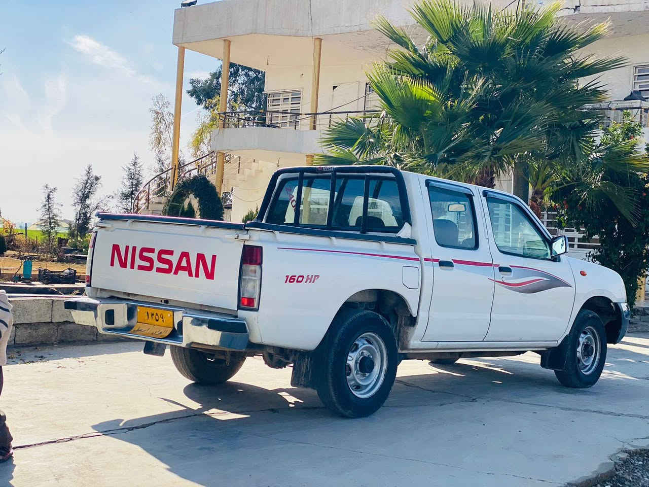 نيسان موديل 2012 حيزام سبوخ شانسي به شه رت سه قفي به شه رت
كيرومه كينه به شه رت ژينگه ي دراوه خلاس بووه سعر107ژماره ي موبايل ***********
***********
