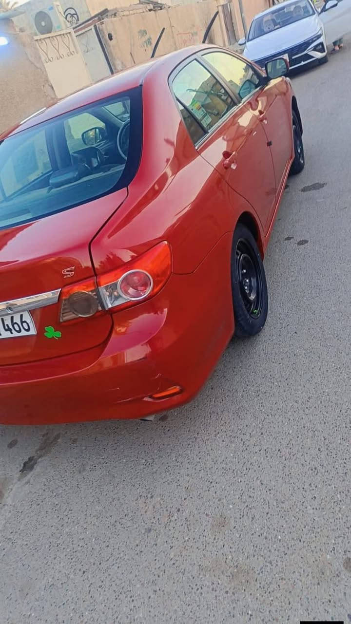 السلام عليكم كورلا للبيع 2012 وارد امريكي حادث جاملغ وبنيد بدون دواخل ومصبوغه عام لجماليه اثر جراد سياره جاهزه ورقم اربيل سنريه بسمي تخم تاير جديد السعر ١٠٥  وبيه مجال قليل مكاني بغداد ***********
