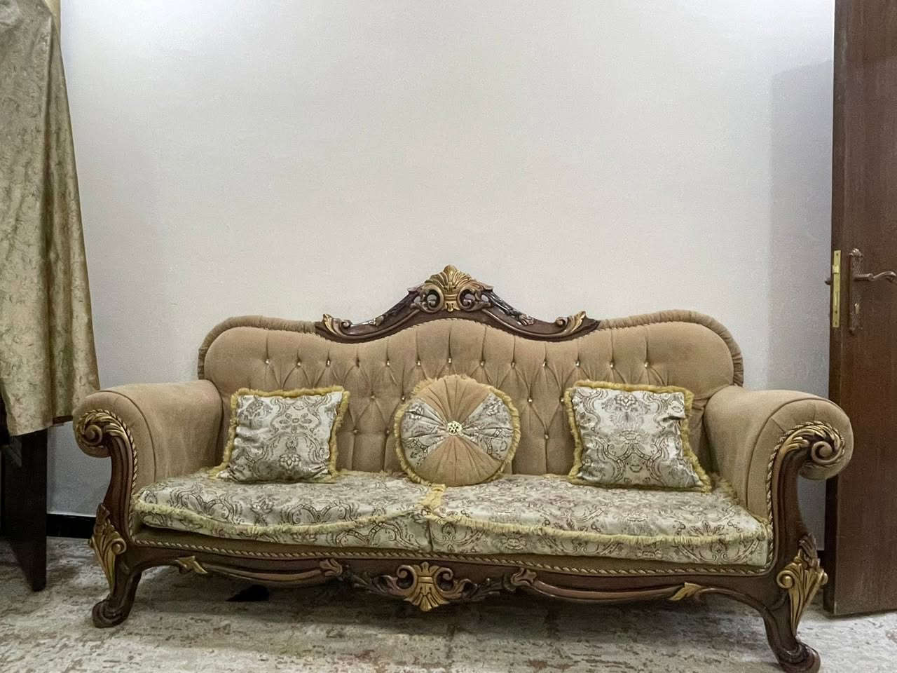 سلام عليكم تخم كامل ٨ مقاعد ملكي نضيف استعمال قليل سعر ع خاص


**إذا كنت صاحب هذا الإعلان وتريد حذفه لأي سبب، رجاءا أرسل رسالة إلى الدعم الفني**