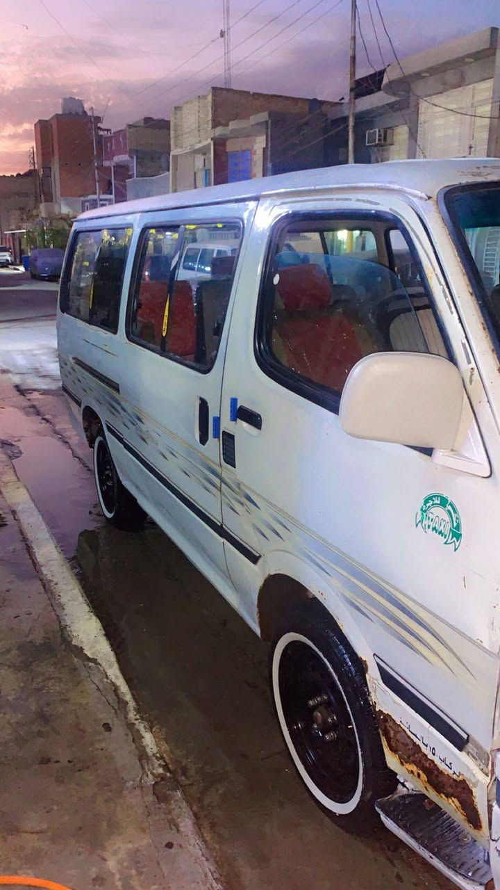 سلام عليكم جنبي للبيع 2006 سياره رقم احمر بغداد عليه غرامه شرط التحويل سعر 25وبيه مجال تجي تگلب وتشوف *********** مكان بغداد الشعب
