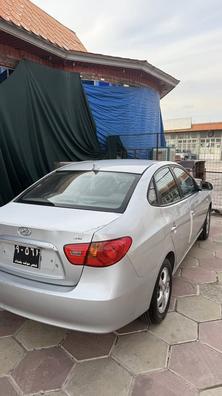 ئاڤانتی ٢٠٠٨ 
دەکشن بەرز
تەبرید لەمس  
٤ تایەی لۆک 
برێکی بەستراوە 
کامل جایزە
٤٥ گەڵا و معامەلەیە برایانە 
لە سلێمانیم
***********
