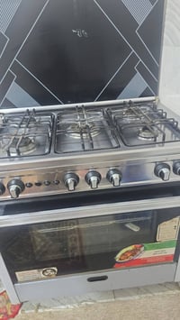 طباخ ٥ عيون • نضيف • للبيع