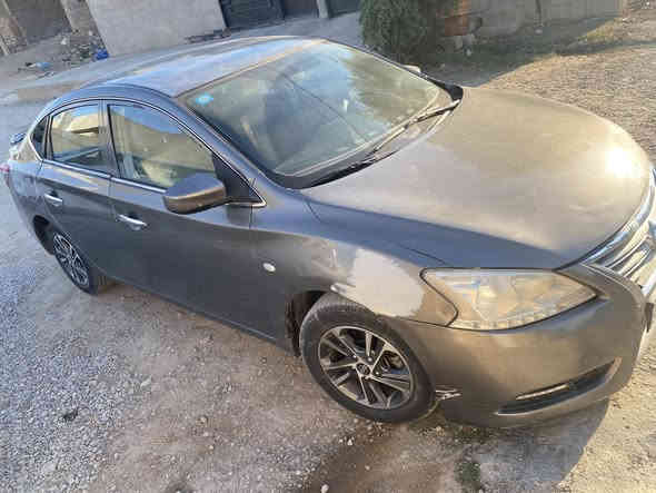 نيسان سنترا 2016 خليجي محرك 16 رقم بغداد دولي بأسمي كير محرك شرط ضررها جاملق خلفي وصبغ حزام صفحه مال السايق بس راشينها صبغ تحويل مباشر سعرها 87 وبيها مجال قليل قسط مابيع 
مراوس بتكسي حسب القناعه 
***********
