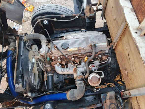 تيوتا راس الثور حلوه ونظيفه بدي 3.10
رقم دولي بصرة
مكينه جديده
مكان بصرة شط العرب
***********
