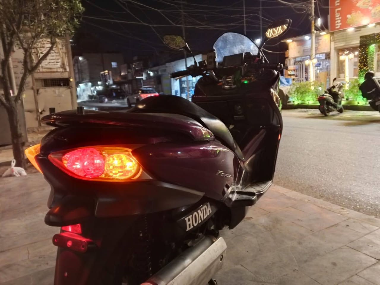 سلام عليكم
دراجه صفر عشره
كير شغال 4تحويلات
دراجه خير من الله
كهرباءيات كلها شغاله
دراجه جاهزه
مثل ما جاي تشوفون بل صور
***********
واتساب
