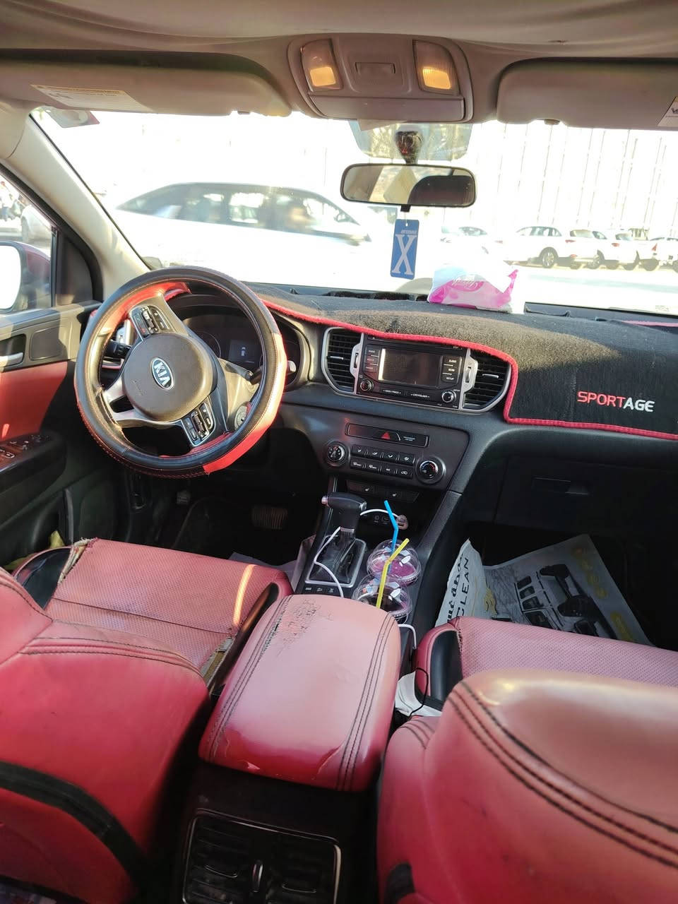 يالله سلام عليكم سبورتج 2018 واضحه بالصوره السياره بيها ٥ قطع اثنين تبديل أو ٣ صبغ نفسهن مكان السياره بابل الحصوه سعرها 145 أو بيها مجال ***********
