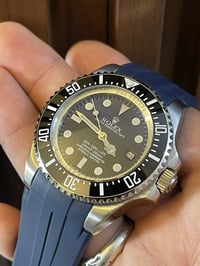 ساعة ماركة ROLEX وارد أوربي ساعة   مكينة واتماتيك طوق دوار مينه مميزة ...