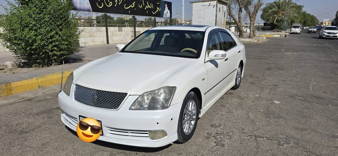 سلام عليكم 
شاهينة اصولي رقم بصرة 
كفالة عامة من كص ومن نقل ومن عيب شرعي فقط ضربة خفيفة بجاملغ الخلفي قبق بانزين
العنوان. السيارة / السماوة
شرط وكالة / مبايعات
السعر 117 بيها مجال حق جيه
ترهم مراوس حسب قناعة
***********//***********
