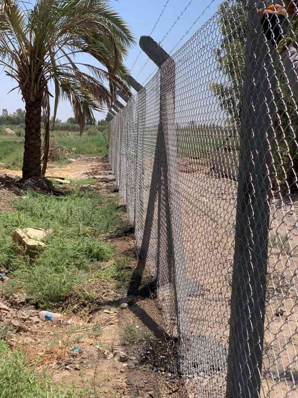 تخفيض الاسعار 0787 563 9401  واتساب 📞 ***********📞 في شركة التنسيق الدولي، نوفر لكم أفضل الحلول في مجال أسيجة الـ BRC، مع تشكيلة واسعة تلبي كافة احتياجاتكم:
## BRC مغلف بألوان، 3.5 ملم، كرستة وعمل بسعر 11,000 دينار.
## BRC بفتحة 5، 3 ملم، فحص بسعر 12,000 دينار.
## 3 ملم، كرستة وعمل بـ 10,000 دينار.
3 ملم مع جادر بـ 10,500 دينار.
## 2.8 ملم بـ 9,500 دينار.
 2.8 ملم مع جادر بـ 10,500 دينار.
🌟 2-7 ملم بـ 8,500 دينار.
🌟 2.7 ملم مع جادر بـ 9,500 دينار.
🌟 2.6 ملم بـ 8,000 دينار.
🌟 2.6 ملم مع جادر بـ 8,500 دينار.
🌟 سعر المتر 6,000 دينار.
🌟 سعر المتر 7,000 دينار.

✨✨✨ويتوفر سعر المتر 5,000 دينار ✨✨✨

☘️🍃 متخصصون أيضًا في تركيب جميع أنواع الأسيجة العشبية.
💰👍 اسعارنا تنافسية وجودتنا عالية!
🚚🌍 نعمل في جميع محافظات العراق لتقديم أفضل الخدمات دائمًا.
📞🔰 للطلب أو الاستفسار، قم بمراسلتنا من الزر أسفل المنشور أو التواصل على الأرقام:
- ***********  اتصال
***********  يتوفر واتساب
✨ تابعونا واعملوا لايك لصفحتنا لتبقوا على اطلاع بكل جديدنا! ✨
