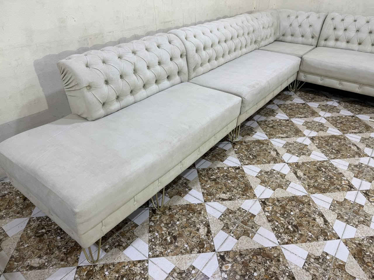 ئةم زاويية 12نةفةريية
بؤفرؤشتن زؤرپاكوبيعيبة 
ژًم***********
