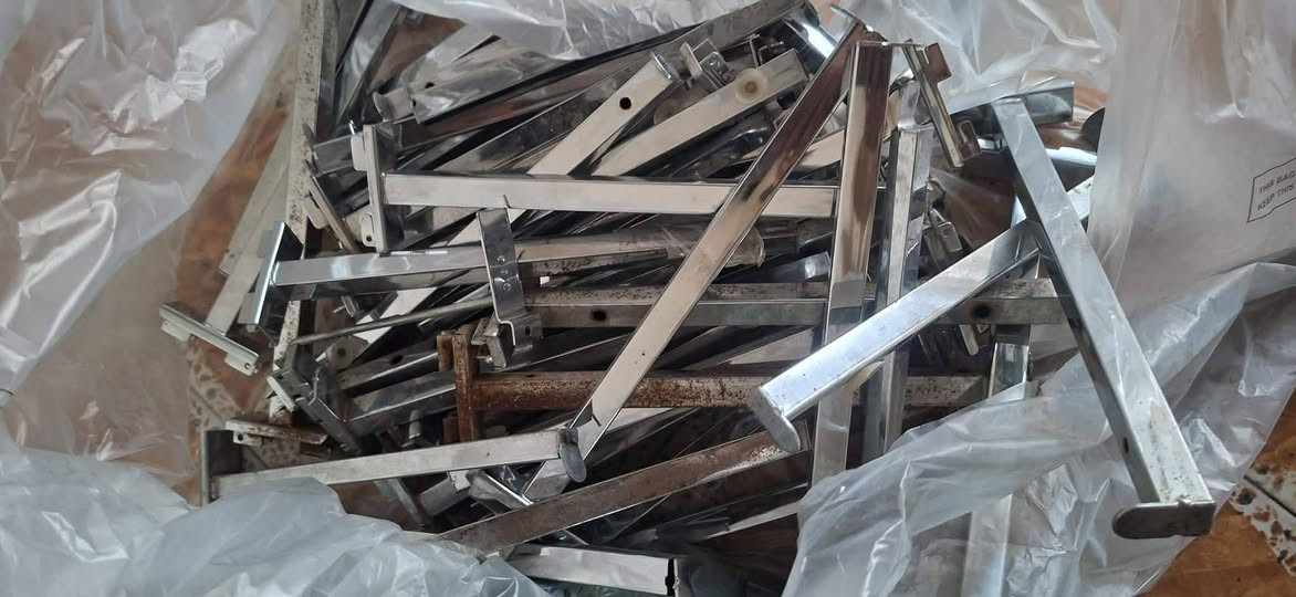 متاح رفوف للبيع نضيفات خير من الله كاملات الشراي بي خير ويدلل مكاني الطارميه شارع الموبايلات 08509224884


**إذا كنت صاحب هذا الإعلان وتريد حذفه لأي سبب، رجاءا أرسل رسالة إلى الدعم الفني**