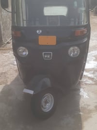 تك تك للبيع موديل 22 كفاله عامه رقم 07810491279