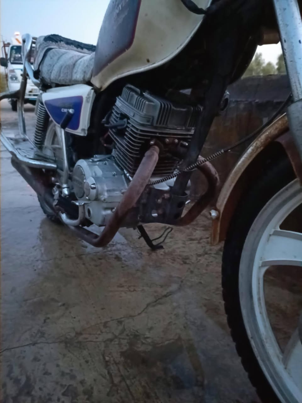 جني للبيع كامل مكمل شوفت عينك  اوراق كامله شرط الترقيم السعر 450او بي مجال حك الجيه   اي استفسار غير متواجد خاص او هاذ رقمي  ***********
‏‪***********‬‏ول ما يعرف ابسعر الأصولي لا يكسر بسعرة مكاني بعقوبة عبارة
