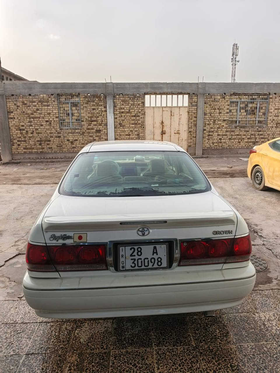 سلام عليكم ملكه مديل ٢٠٠٠ للبيع السياره جاهزه من كلشي حداديه مكينه كير كله لوك جديد تبريد تدفئه كله شغال السياره جاهزه عل اخر حبايه رقم نجف  مداور ثاني يوم مكاني بابل *********** سعر السياره بلاش ب ١٤٠
