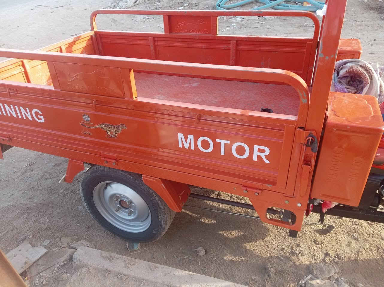 السلام عليكم عيني ستوته للبيع 2023 مقفول اوراق اصولي هذا رقمي الحاب يتصل ***********
