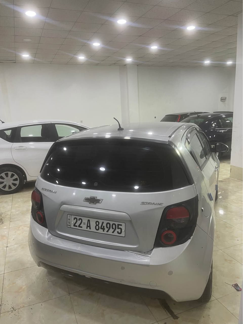 شۆفرلێت سۆنيك 2013
سه ياره كه ٣ پارچه ى بۆياغه به حيزام ده فرۆشم
سه قفى كێشه ى نيه گێڕوو مه كينه به شه رت 
غه رامه بڕانه وه به ناو كردن به شه رت كاره باى ميكانيك  به شه رت مواسه فاتى جوانه فوله به س سلايت نيه 
ته قه و ڕه قه به شه رت ده عامى لۆ ده عامى به شه رت 
سه عرى 53$ وه ره قه و مه عمه له ره قه م ته له فۆن 👇
*********** أربيل, العراق
