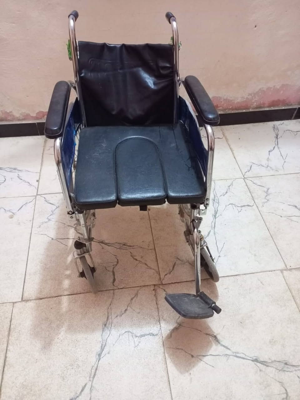 عربانه معوقين للبيع انوار ناصريه 
‏‪***********‬‏
