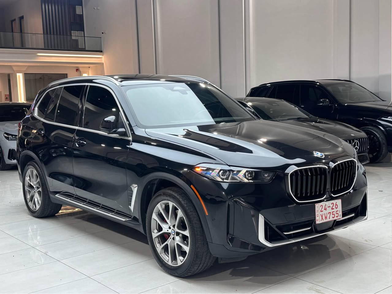 BMW x5 
2024 
Cllen 
45000mil 
5 Camera 
Datasho 
Sanduq shaft 
Radar 
Kushen sardu garm 
Sama3a harman cardon
S3r 445 
*********** أربيل, العراق
