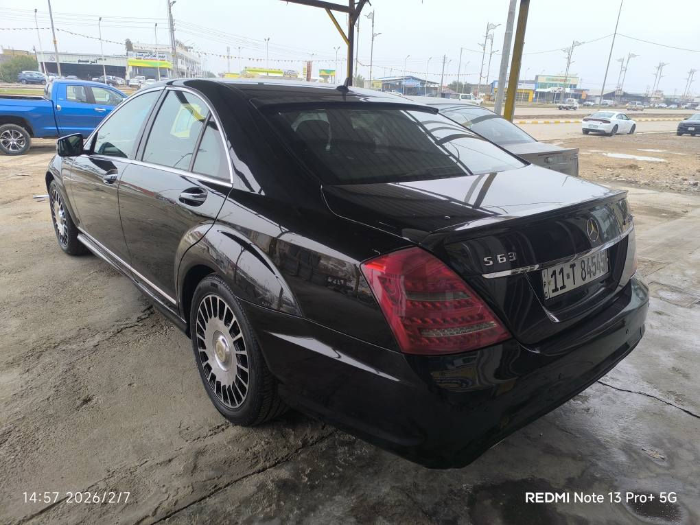 اللهم صل على سيدنا محمد وآل محمد
مارسدس S350 رئاسي موديل 2009 اصل  محرك 6 سلندر رقم بغداد الدولي الجديد فول مواصفات فتحة سقف ناظور ليلي  ابواب شفط مع الصندوق الون اسود ملكي الممشى 179 الف كيلو السيارة على شرط احلى من الصور مكانها واسط الصويرة هاتف ***********
*********** السعر مناسب 168 ورقة النقوصات انزلها من سعرها الصويرة, واسط
