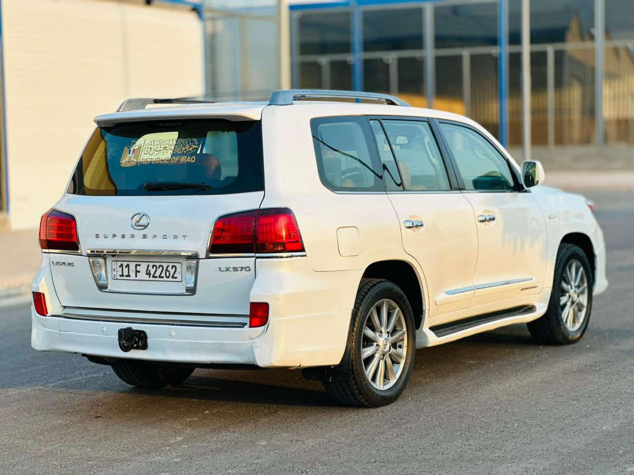 لكزز ٢٠١١ بغداد بسمي
فول مواصفات محرك ٥٧٠٠ بريم اصلي داخل احمر جكات

معروفه مواصفات الكزز يعني فول صندوك كهرباء جاهزه مابيه كل نقص بيه صبغ باب ونص جاملغ خلفي طخه بسيطه مكان السياره بغداد السعر ٣١٢ ورقه بيه مجال للاستفسار اتصال فقط ماكو خاص 

***********
