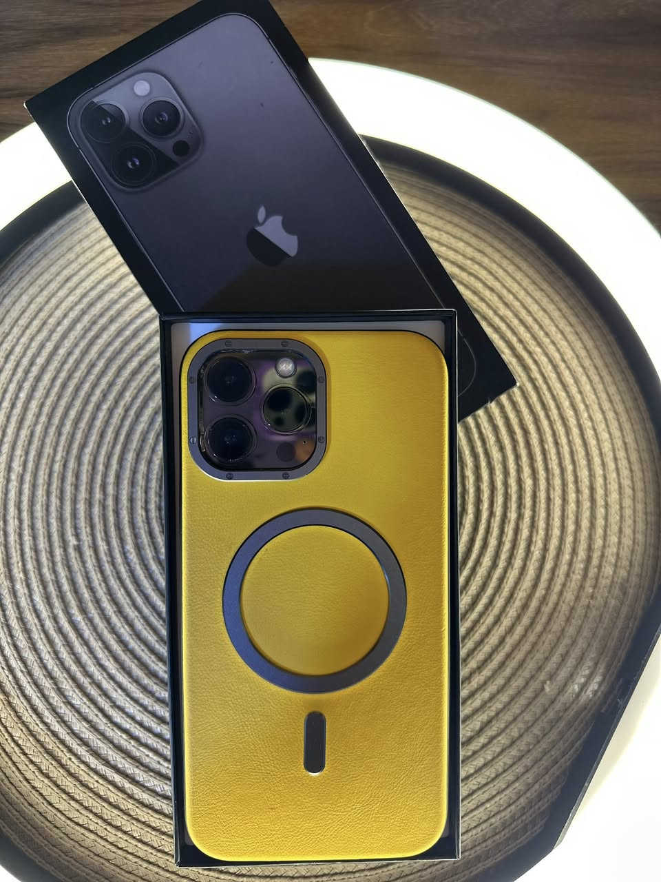 السلام عليكم 13 برو ماكس اللون اسود مميز
نموذج M الجهاز مكفول كفاله عامه فقط الضهر مفطور 
ذاكرة : 256
بطارية 79%‎ بلاديه 
نضافه الجهاز %98 كلش نضيف السعر625 وبي مجال بسيط للشراي انشالله🏘️مكاني بغداد حي الاعلام ☎️للاتصال  *********** فقط واتساب توصيل ماعندي
