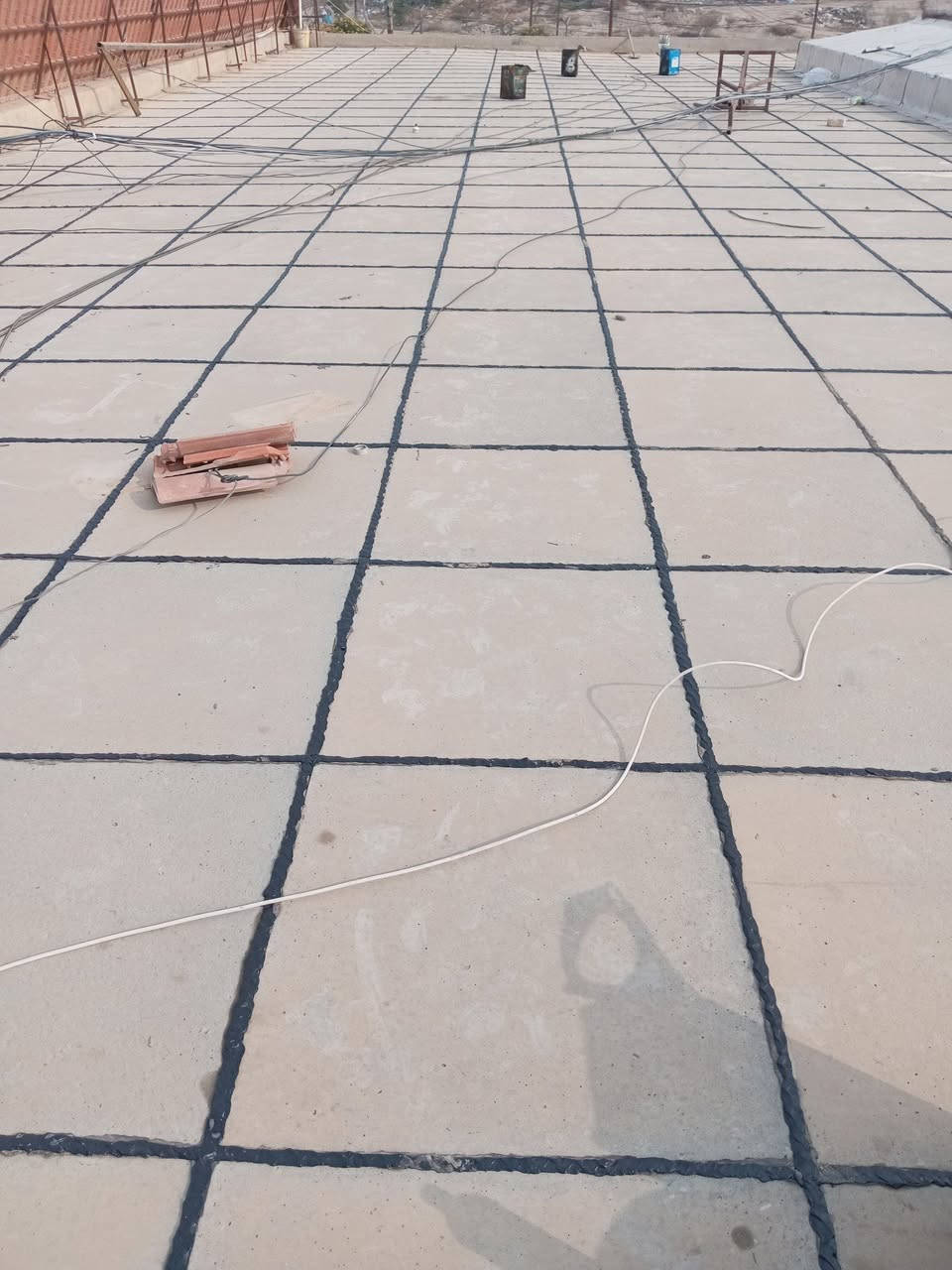 ***********واتساب ***********  جانب  من  أعمالنا اليوم عادة وقلع  الماستك القديم 
  لتطبيق الاشتايكر عن توفر كادر عمل لتطبيق الاشتايكر  كرسته وعمال   وبأسعار مناسبة... 
كما يوجد اعادة ماستك وقلع حسب حاجة السطح بضمان لاعمل 5 سنوات 
 طريقه العمل 
١.فرش السطح بمادة الفلانكوت 
٢.فرش السطح بمادة الزفت 
٣.وضع  التراب او استخدم نايلون وفلين حسب رغبه المواطن 
٤.وضع اشتايكر وماستك لاستفسار أكثر ***********
